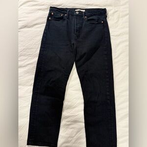 Levi’s Women’s Wedgie Straight Jeans - Size 28 | Black | Gently Used